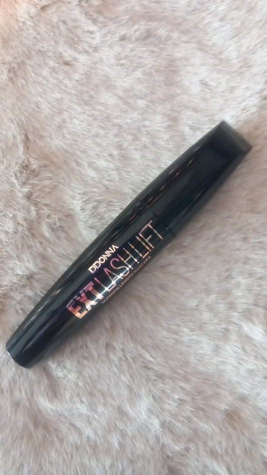 Mascara noir ⚫️ brosse courbée